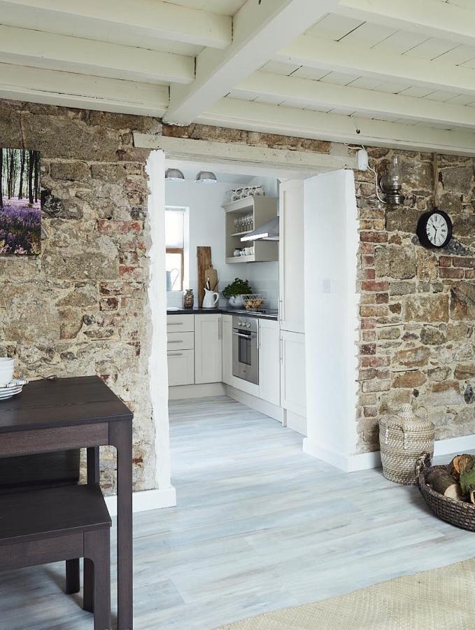 Kilquiggan Cottages Coolkenno Extérieur photo